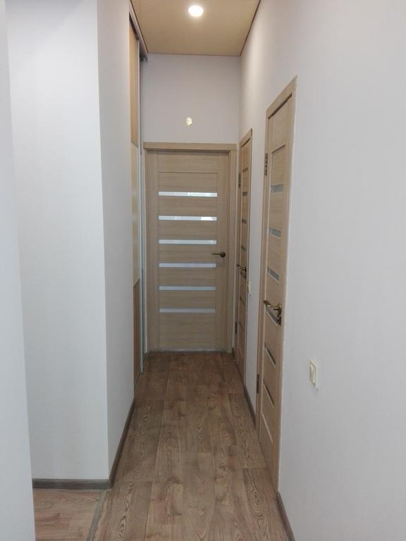 Apartment on Kryvorizhstal Street 35 Krywyj Rih Exterior foto