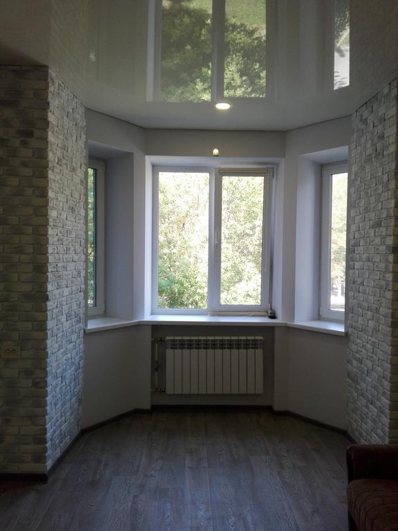 Apartment on Kryvorizhstal Street 35 Krywyj Rih Exterior foto